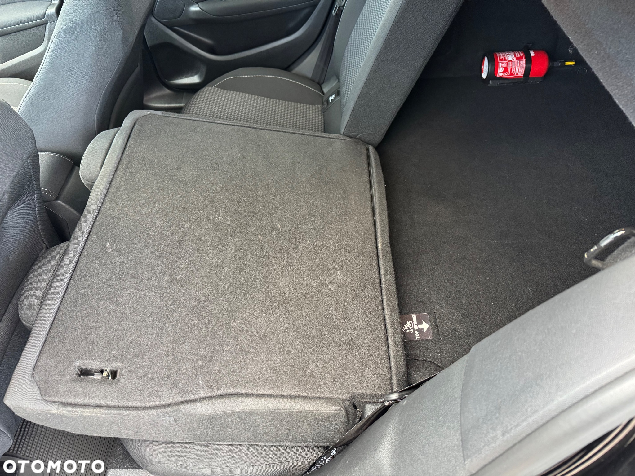 Peugeot 308 1.5 BlueHDi Active S&S EAT6 - 22