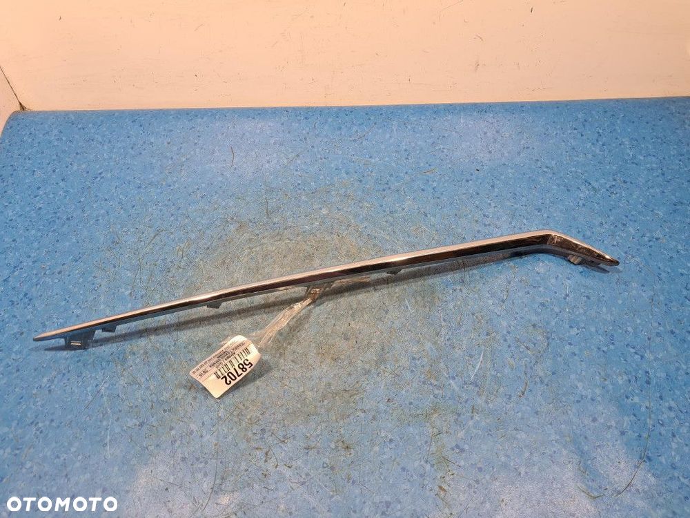 TOYOTA  COROLLA E21 LISTWA ATRAPY GRILLA PRAWA 53121-024607450 - 1
