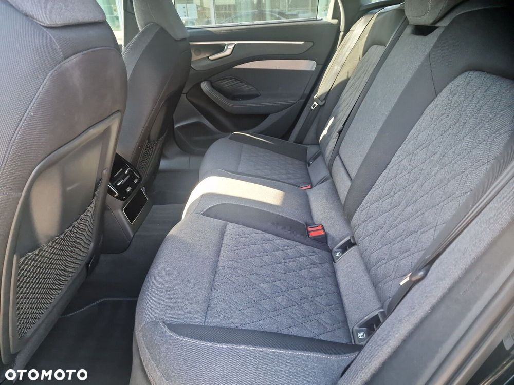 Audi A6 Avant - 12