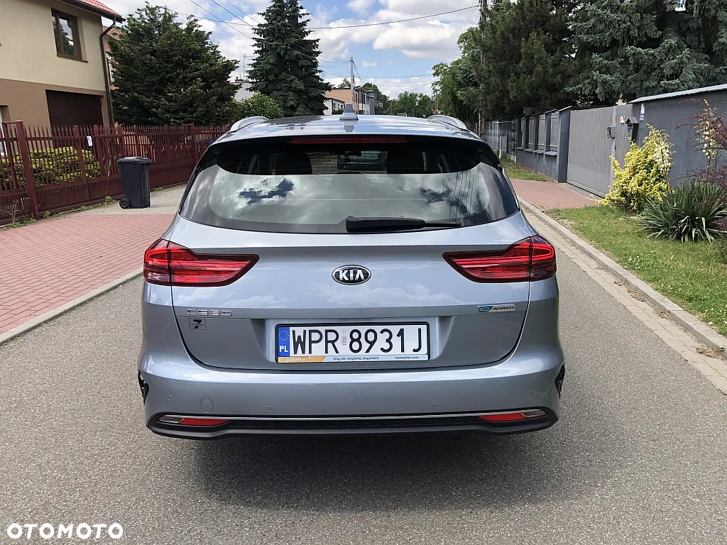Kia Ceed - 5