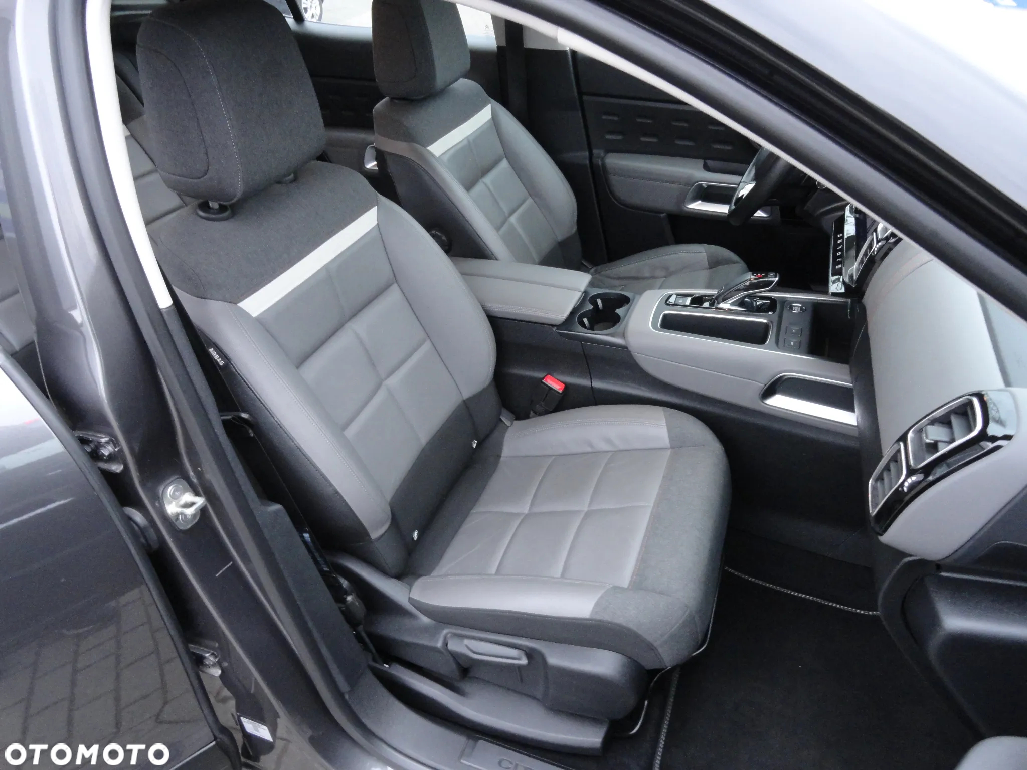 Citroën C5 Aircross BlueHDI 130 S&S EAT8 LIVE PACK - 11