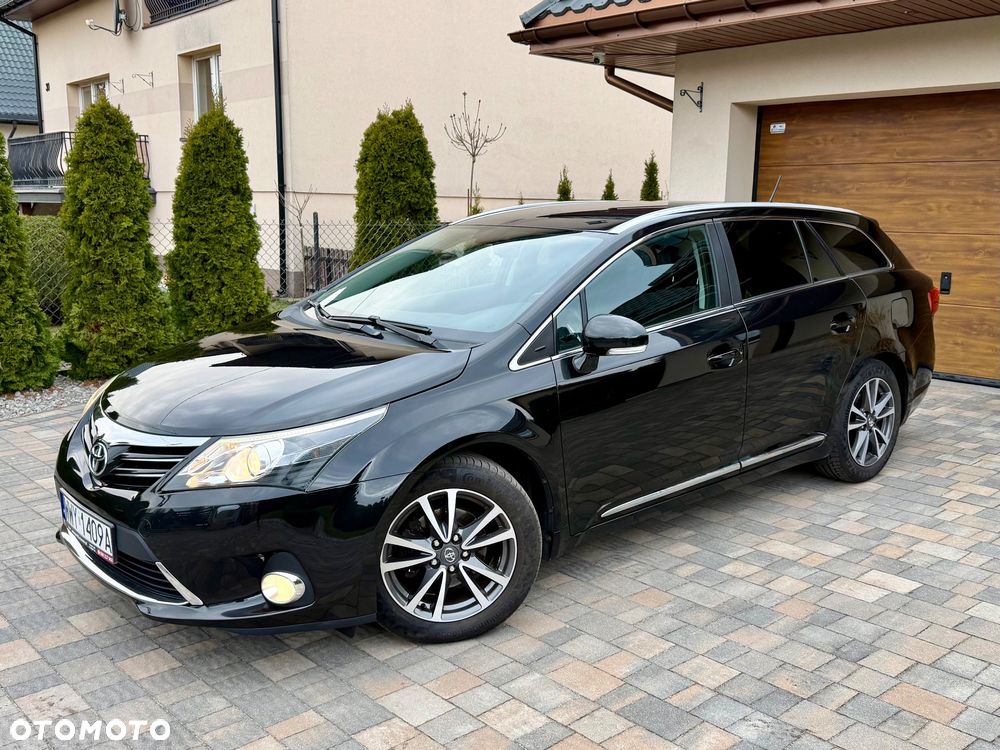 Toyota Avensis 1.8 Sol NAVI - 29