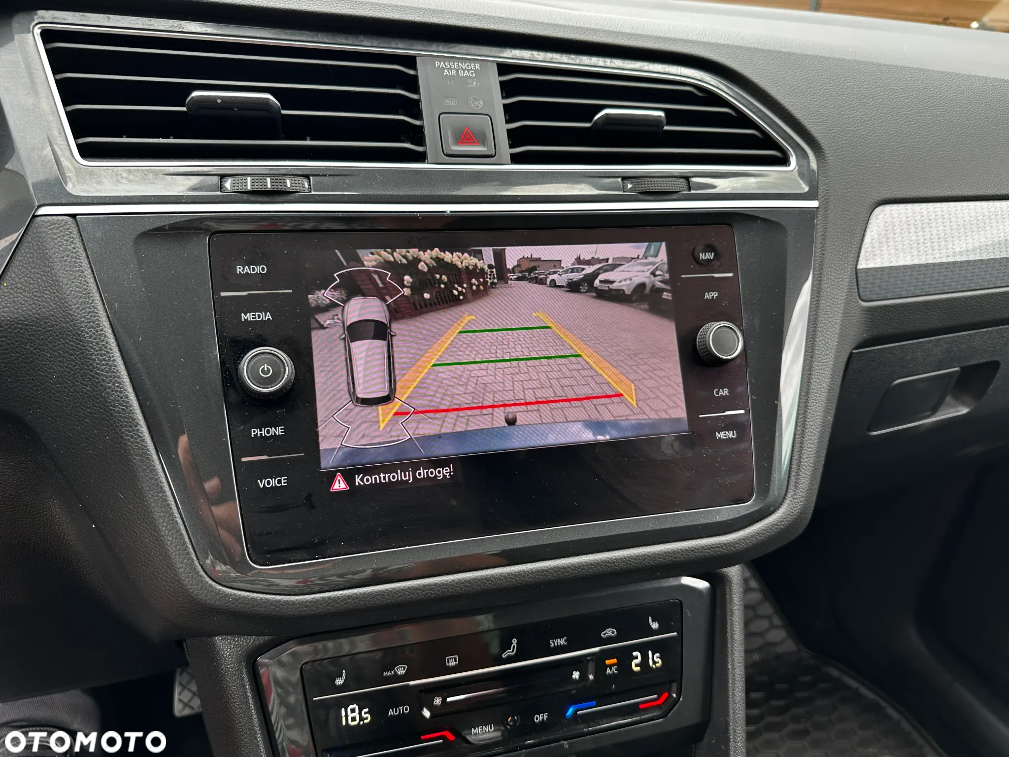 Volkswagen Tiguan - 14