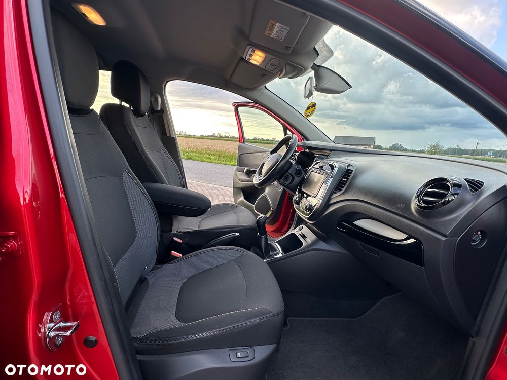 Renault Captur 0.9 Energy TCe Helly Hansen - 26