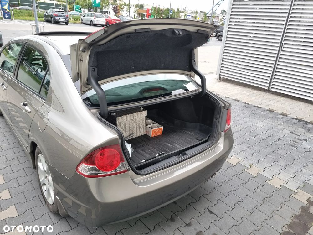 Honda Civic 1.8 Executive - 7