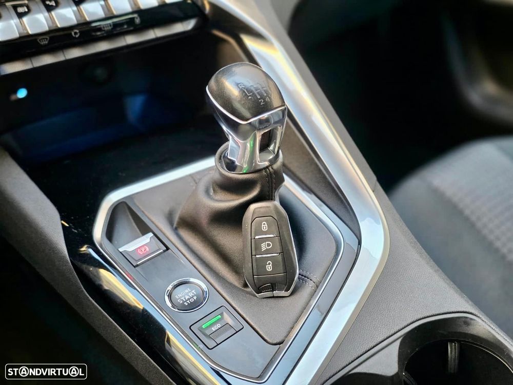 Peugeot 3008 1.2 PureTech Active - 34