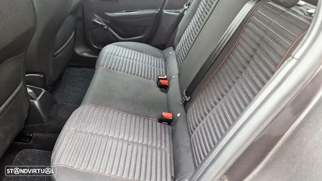 Peugeot 208 PureTech 100 Active - 19