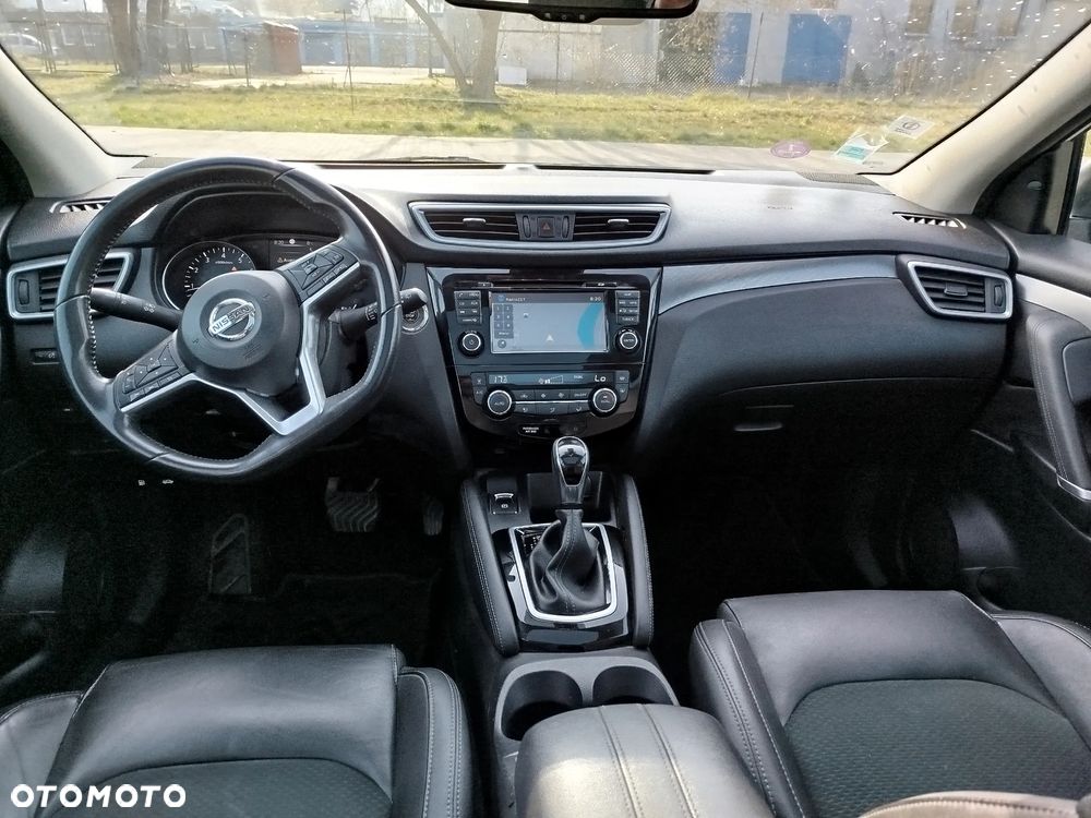 Nissan Qashqai 1.2 DIG-T Tekna Xtronic - 27