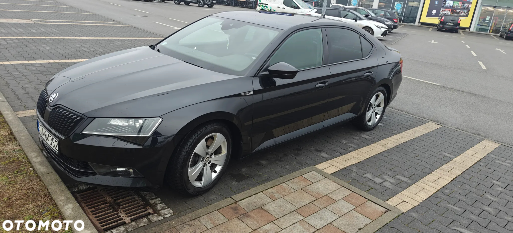 Skoda Superb 2.0 TSI 4x4 Sportline DSG - 4