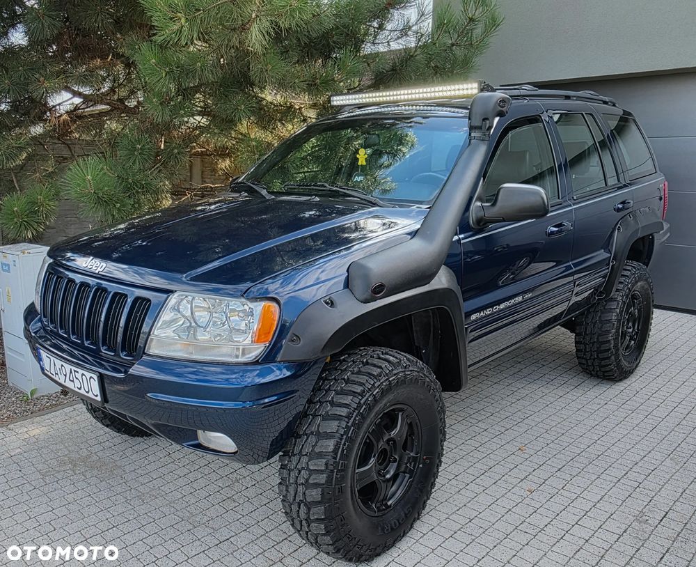 Jeep Grand Cherokee - 35