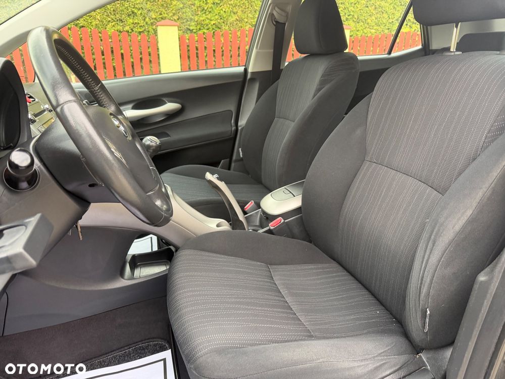 Toyota Auris 1.33 VVT-i Edition - 31