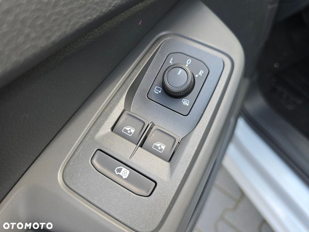 Volkswagen Caddy Caddy silnik: 2,0 l TDI EU6 SCR 122 KM / skrzynia biegów: automatyczna DSG, 7-biegowa rozstaw osi: 2970 mm - 18