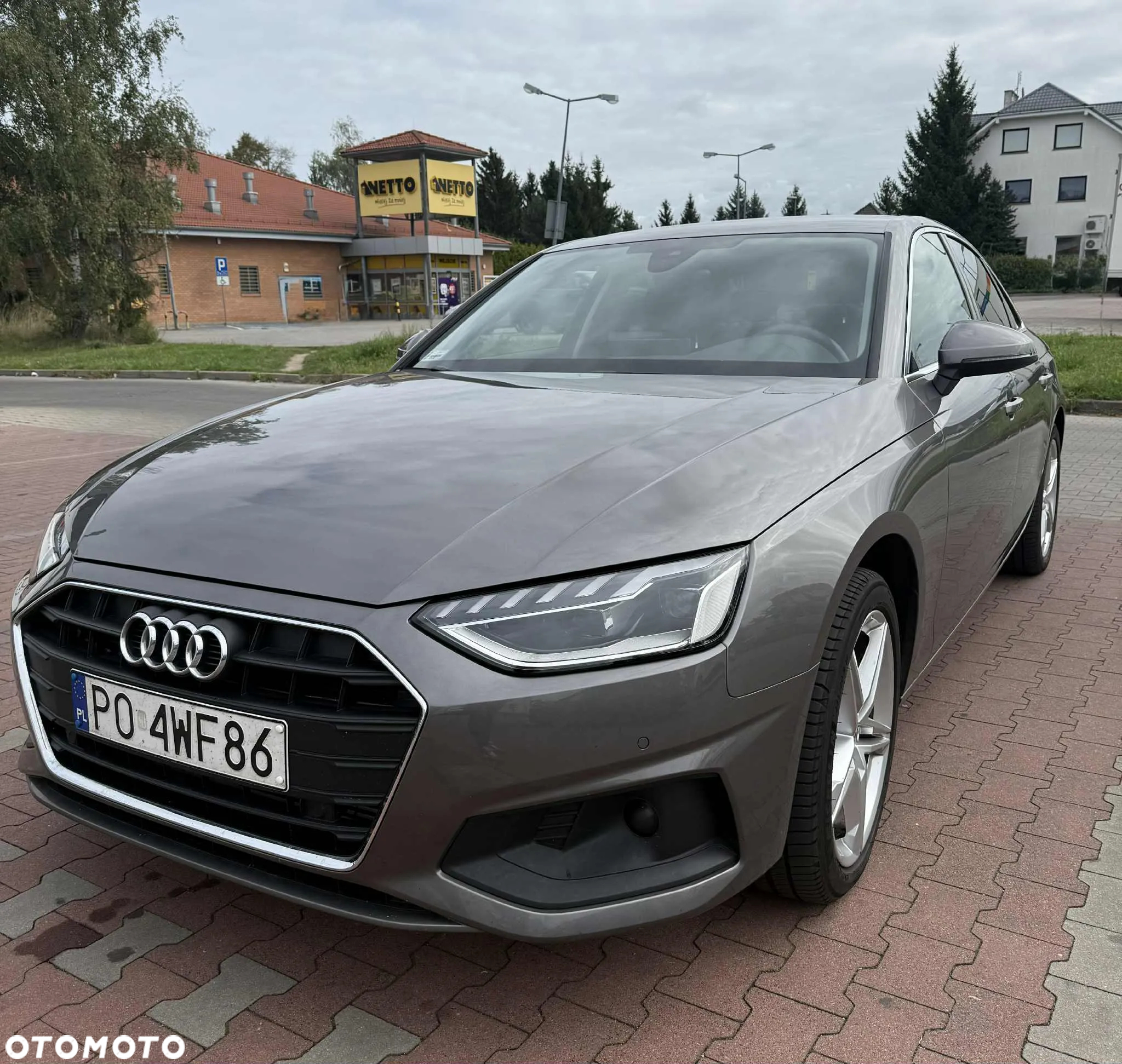 Audi A4 Limousine - 3