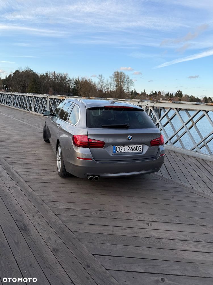 BMW Seria 5 520d - 2