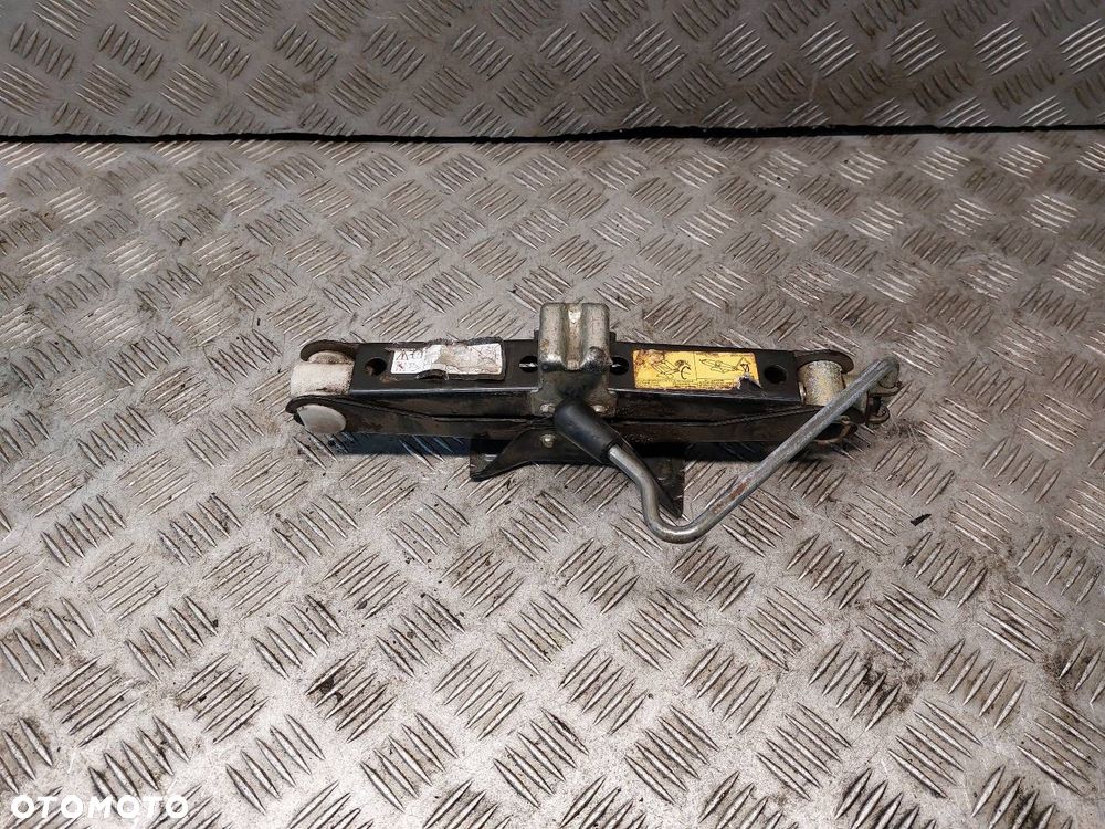 LEWAREK PODNOŚNIK SAMOCHODOWY CITROEN C3 I - 1
