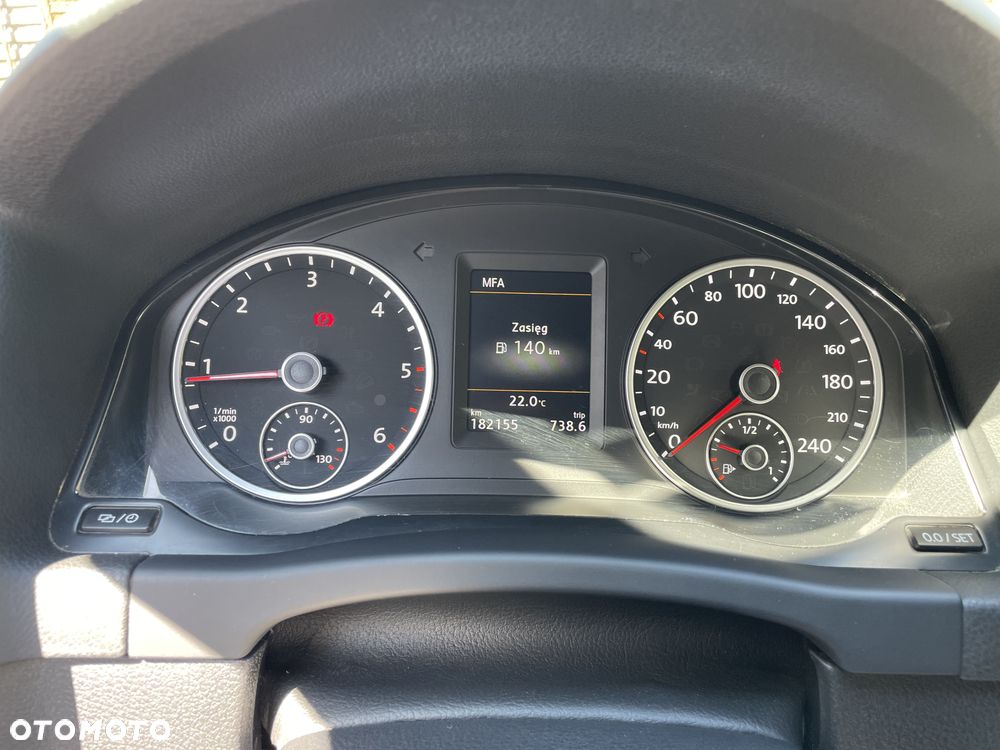 Volkswagen Tiguan 2.0 TDI DPF 4Motion BlueMotion Technology Sport & Style - 16