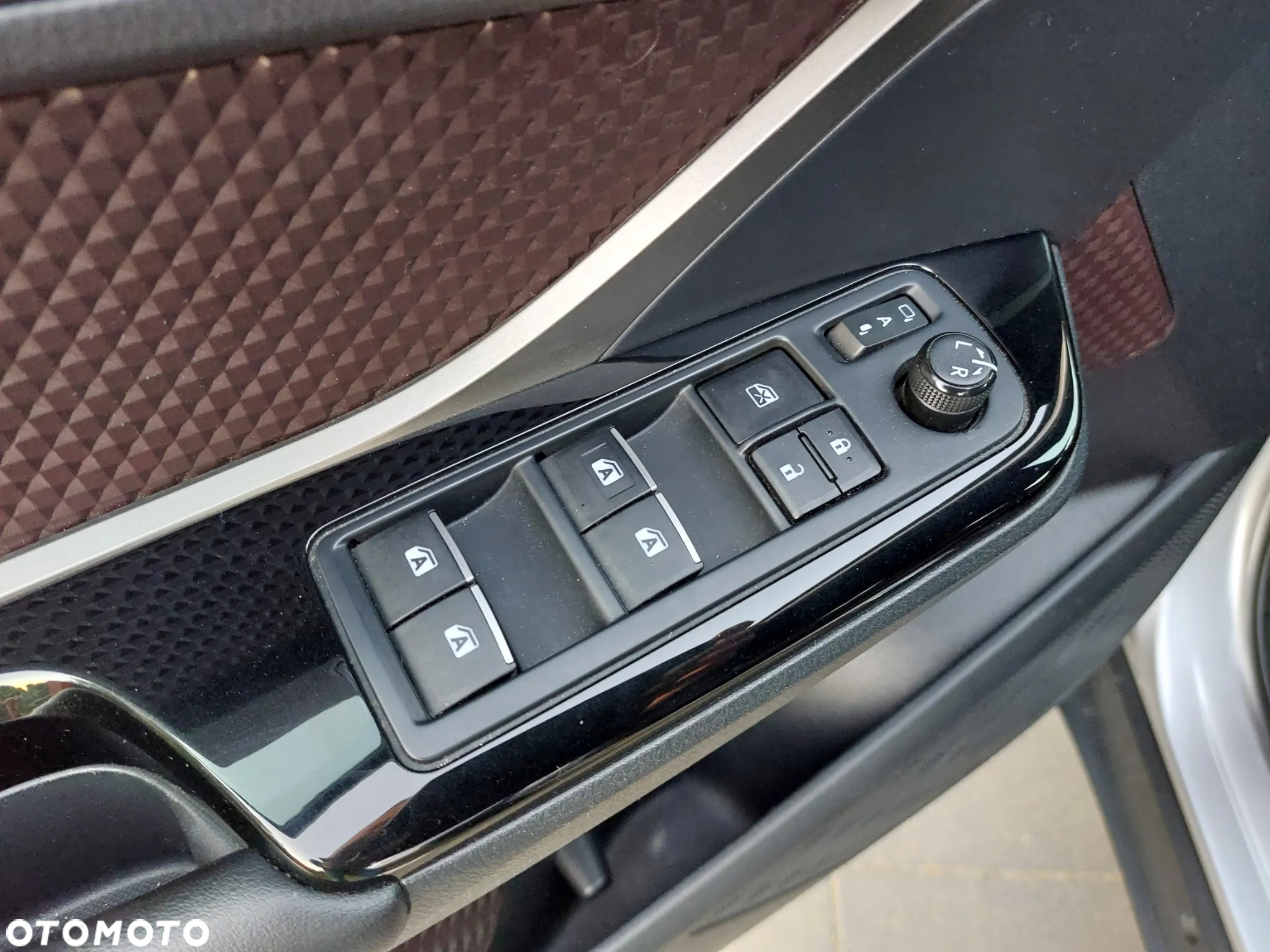 Toyota C-HR 1.8 Hybrid Prestige - 15