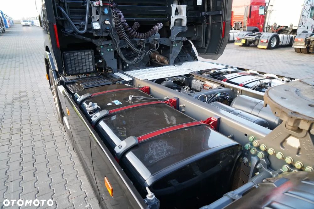 Scania S 500 / RETARDER / KLIMA POSTOJOWA / CAŁA NA PODUSZKACH / ALUFELGI / SKÓRY / - 14