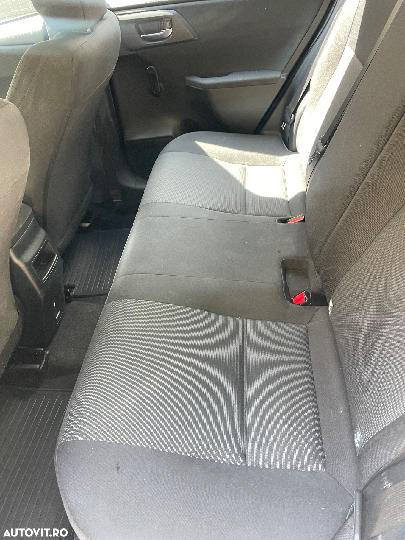 Toyota Auris 1.8 L VVT-i HSD MY17 - 7
