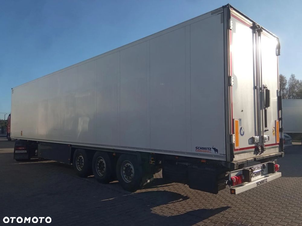 Schmitz Cargobull SKO 24L - 3