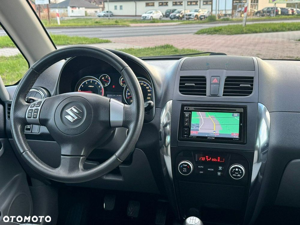 Suzuki SX4 1.6 Comfort - 18