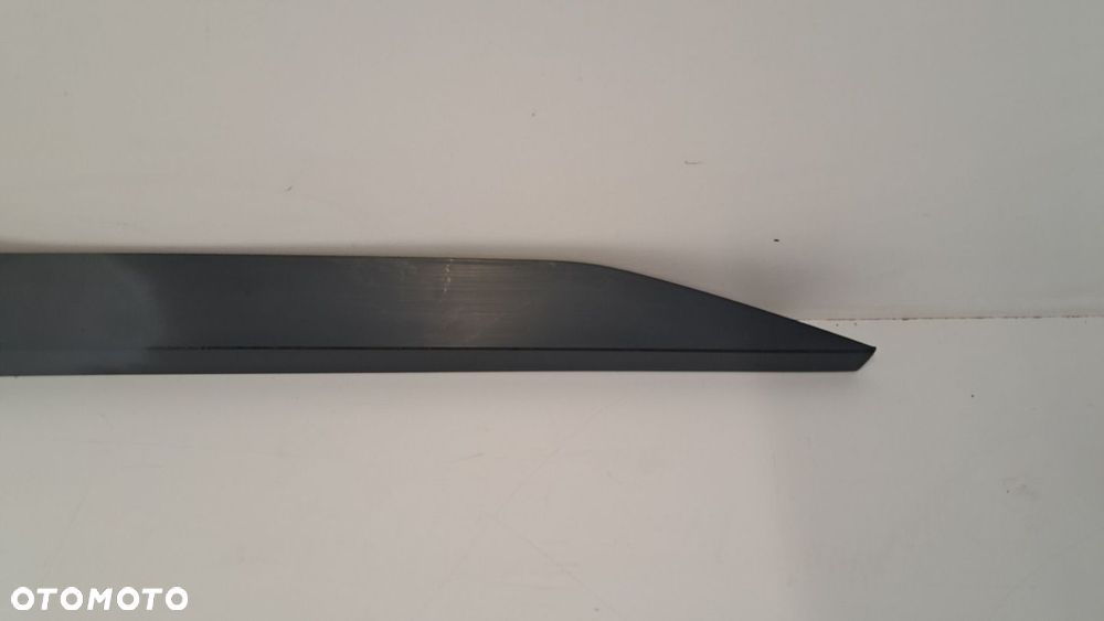 Listwa drzwi prawy przód SKODA Superb 3 III 3V NOWY ORG - 4