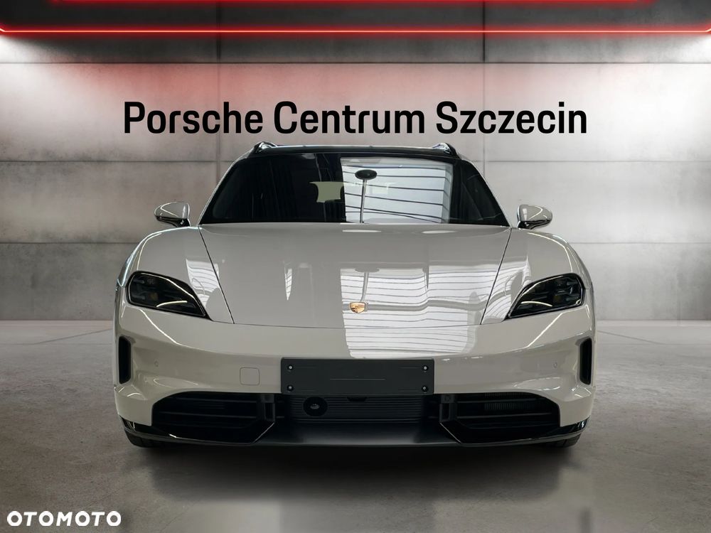 Porsche Taycan 105kWh Sport Turismo Performance Plus - 8