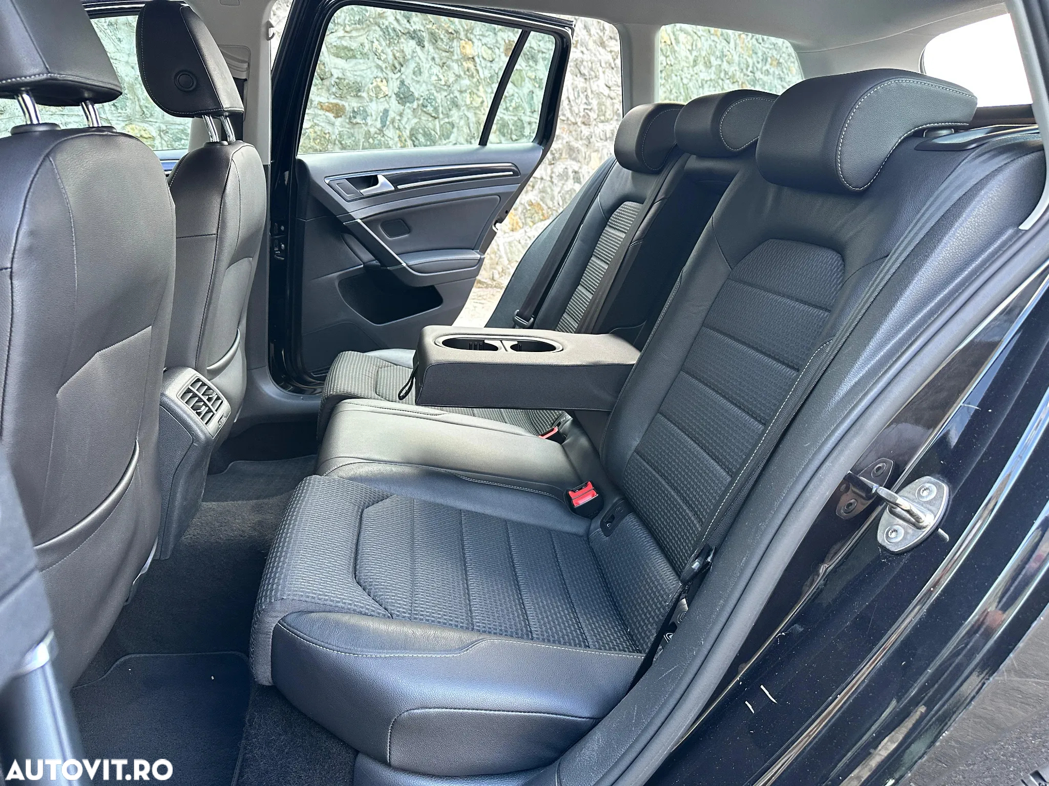 Volkswagen Golf 2.0 BlueTDI Highline - 20