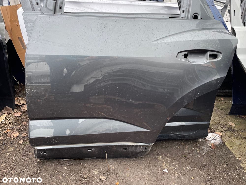 DRZWI TYŁ LEWE AUDI Q3 II 83A 83F SPORTBACK - 2