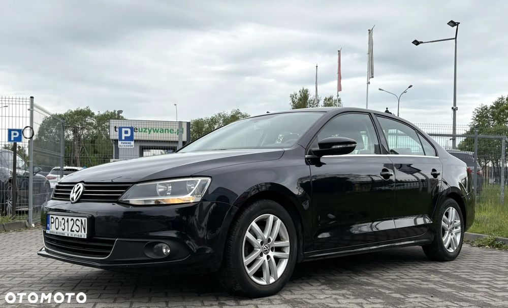 Volkswagen Jetta 1.4 TSI Highline - 1