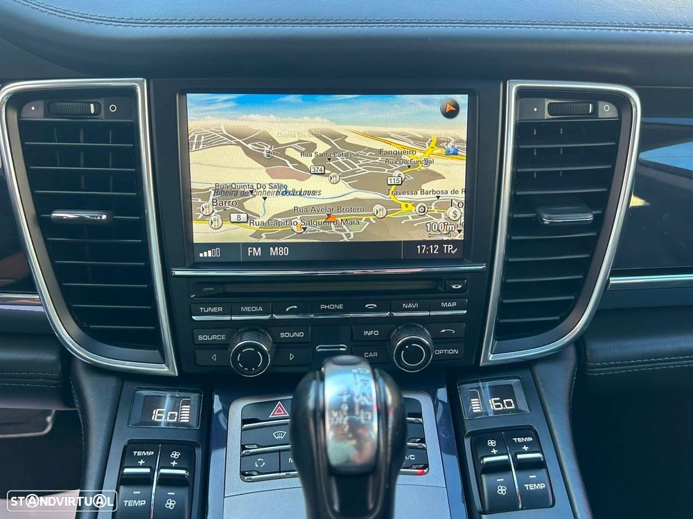 Porsche Panamera Platinum Edition - 37