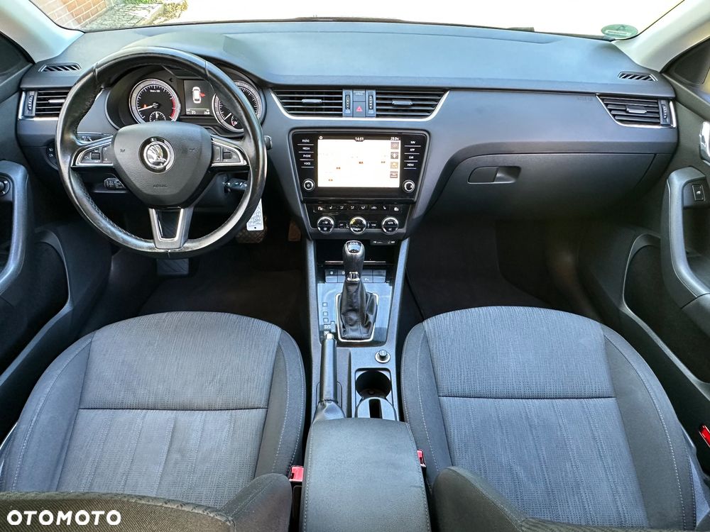 Skoda Octavia 1.8 TSI DSG Style - 18