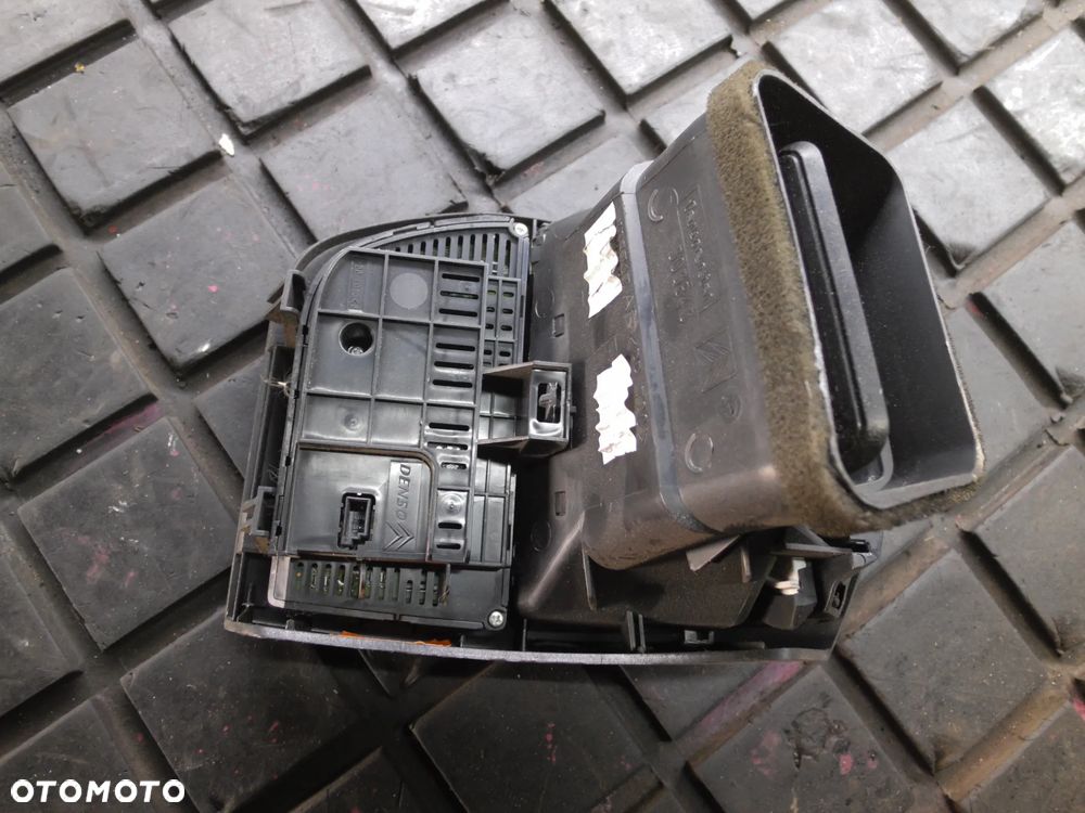 KRATKA PANEL NAWIEWU RAMKA CITROEN C4 PICASSO 9659627577 PANEL NAWIEWU - 2