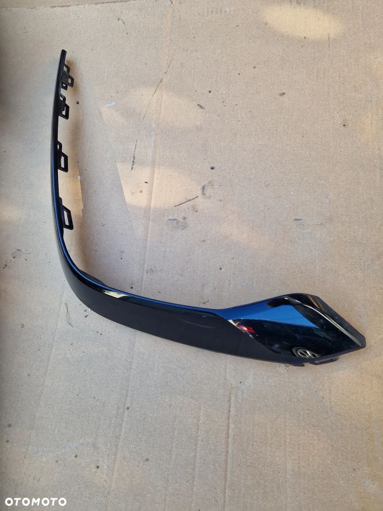 Audi A4 B9 LIFT listwa zderzaka lewy tył tylna 8W0853555 - 1