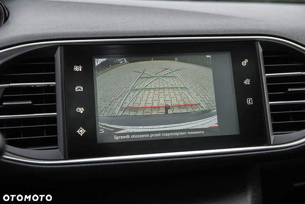 Peugeot 308 1.2 PureTech GPF Allure Pack S&S EAT8 - 19