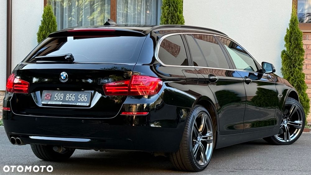 BMW Seria 5 525d Touring Modern Line - 29