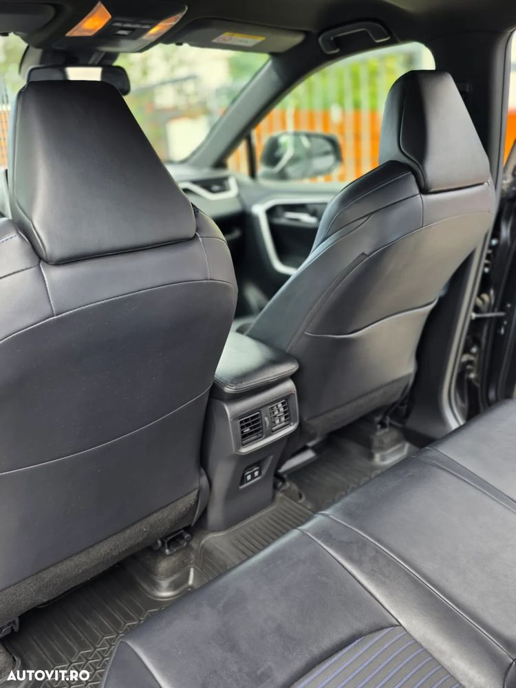 Toyota RAV4 2.5 VVT-iE 4x4 Exclusive - 8