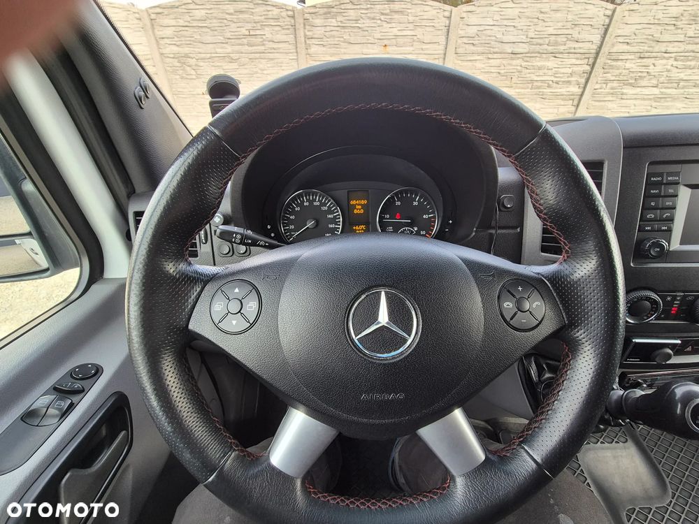 Mercedes-Benz Sprinter 906.255 - 11