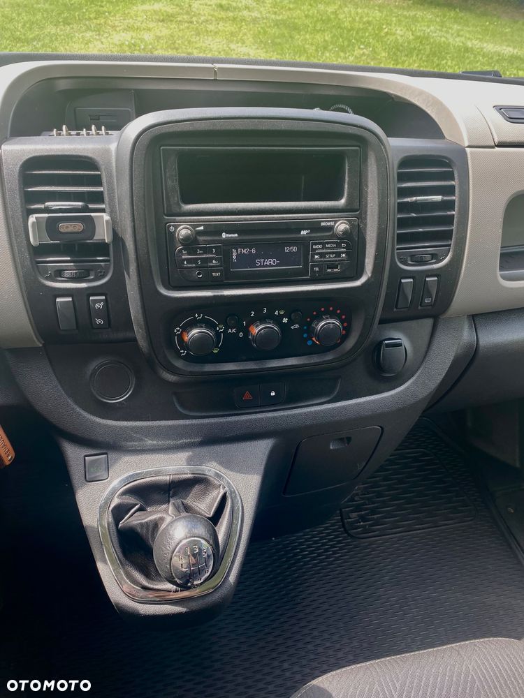 Renault Trafic - 13