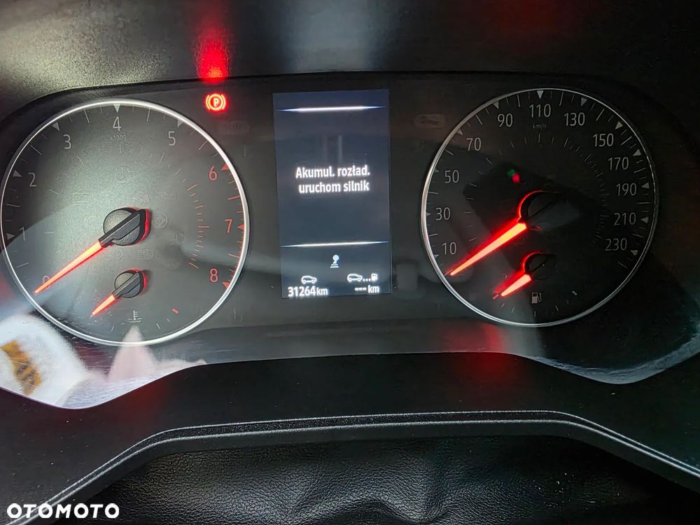 Renault Clio 1.0 TCe Equilibre - 12
