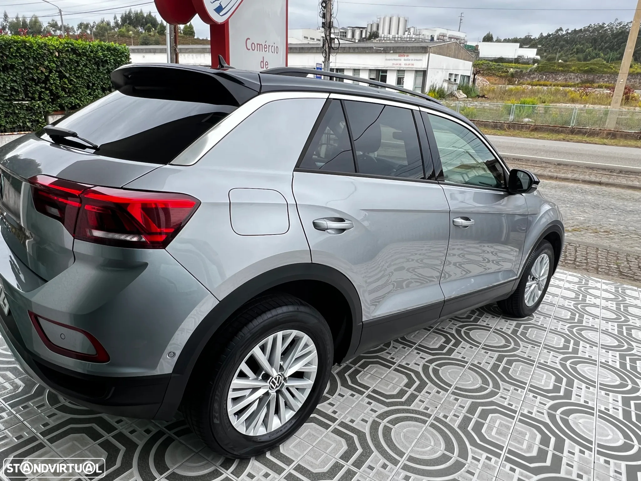 VW T-Roc 1.0 TSI Urban - 27