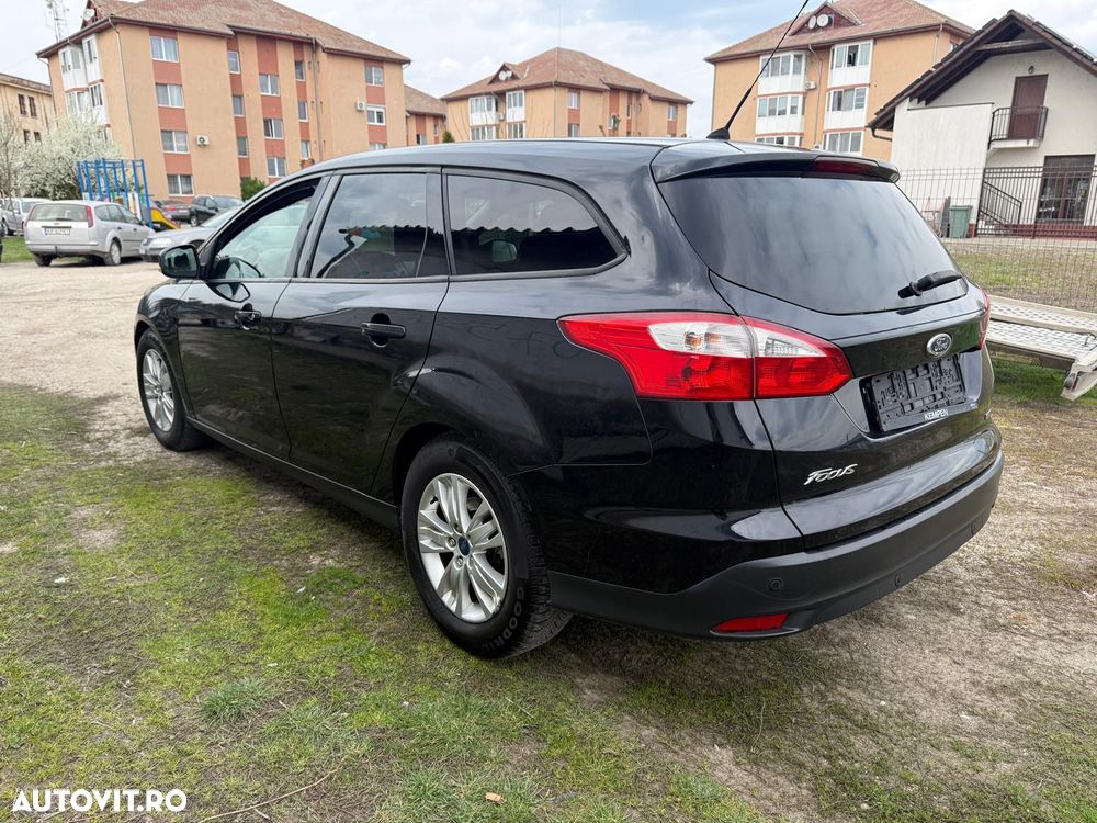 Ford Focus - 4