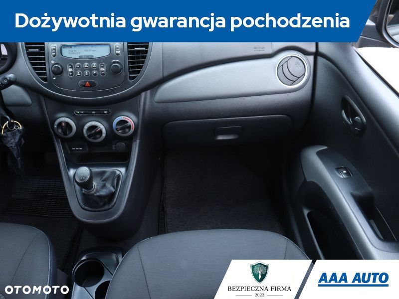 Hyundai i10 - 10
