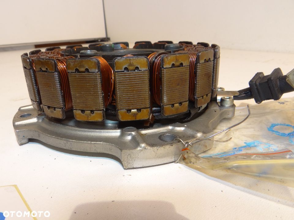 Kawasaki VN 1500 Vulcan 04r uzwojenie prądnicy alternatora K340 - 6