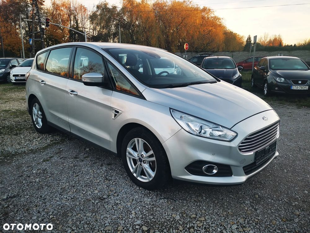 Ford S-Max 2.0 EcoBlue Titanium - 1
