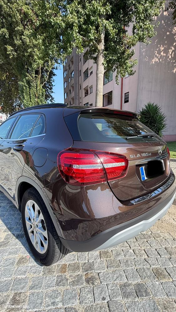 Mercedes-Benz GLA 180 CDi Aut. - 14