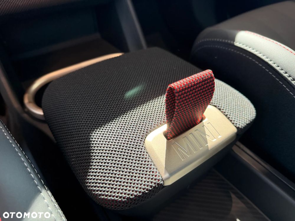 MINI Countryman Cooper S ALL4 John Cooper Works Trim - 15