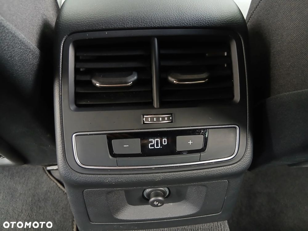 Audi A4 Avant 35 TFSI mHEV Advanced S tronic - 24