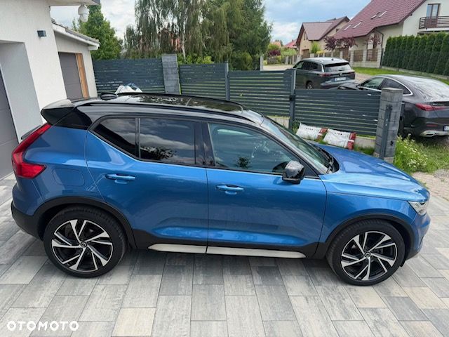 Volvo XC 40 T3 R-Design - 3