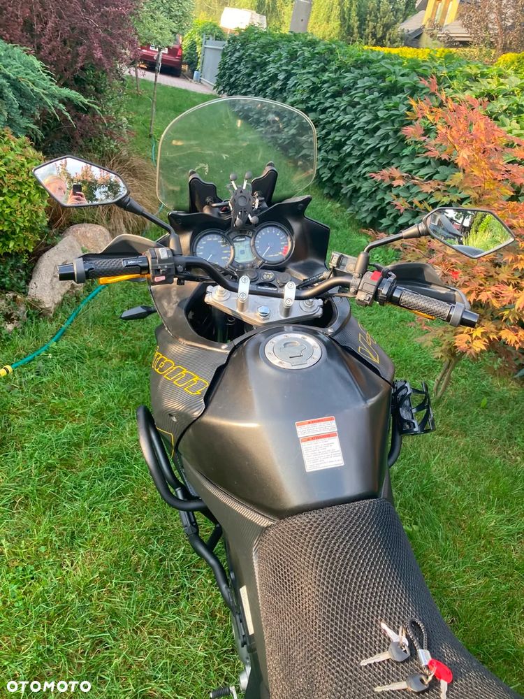 Suzuki DL - 10
